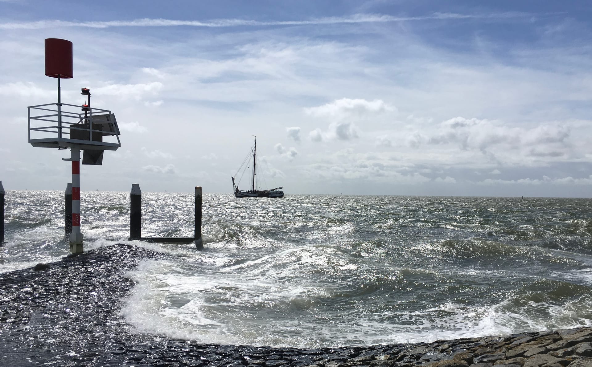 Zeilschip op zee